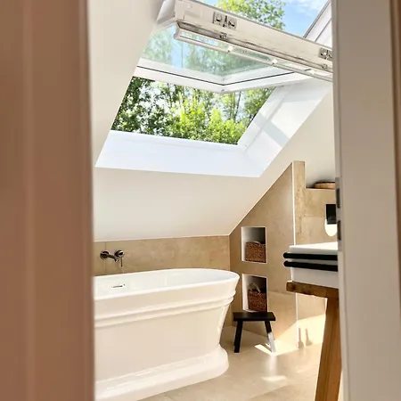 Tauberchalet I Whirlpool, Sauna, & Detoxvibes I Privates Boutiquechalet Fuer Bis 6 Personen Rothenburg ob der Tauber