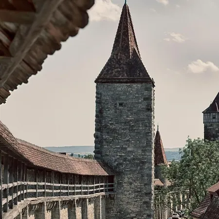Tauberchalet I Boutique Private I Slow Mornings I Warm Water I Quiet Luxury * Rothenburg ob der Tauber