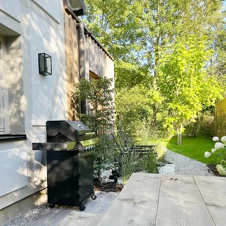 Tauberchalet I Boutique Private I Slow Mornings I Warm Water I Quiet Luxury Semesterbostad