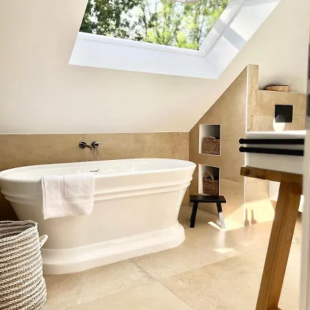 Dom wakacyjny Tauberchalet I Boutique Private Spa Ferienhaus I Slow Mornings I Warm Water I Quiet Luxury *