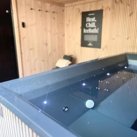 Semesterbostad Tauberchalet I Boutique Private I Slow Mornings I Warm Water I Quiet Luxury Rothenburg ob der Tauber