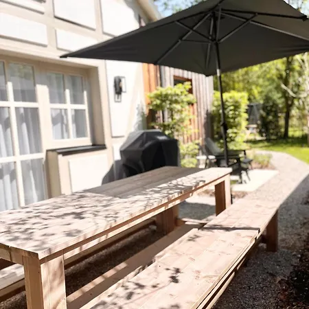 Dom wakacyjny Tauberchalet I Boutique Private Spa Ferienhaus I Slow Mornings I Warm Water I Quiet Luxury
