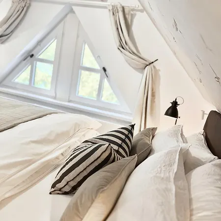 Semesterbostad Tauberchalet I Boutique Private I Slow Mornings I Warm Water I Quiet Luxury